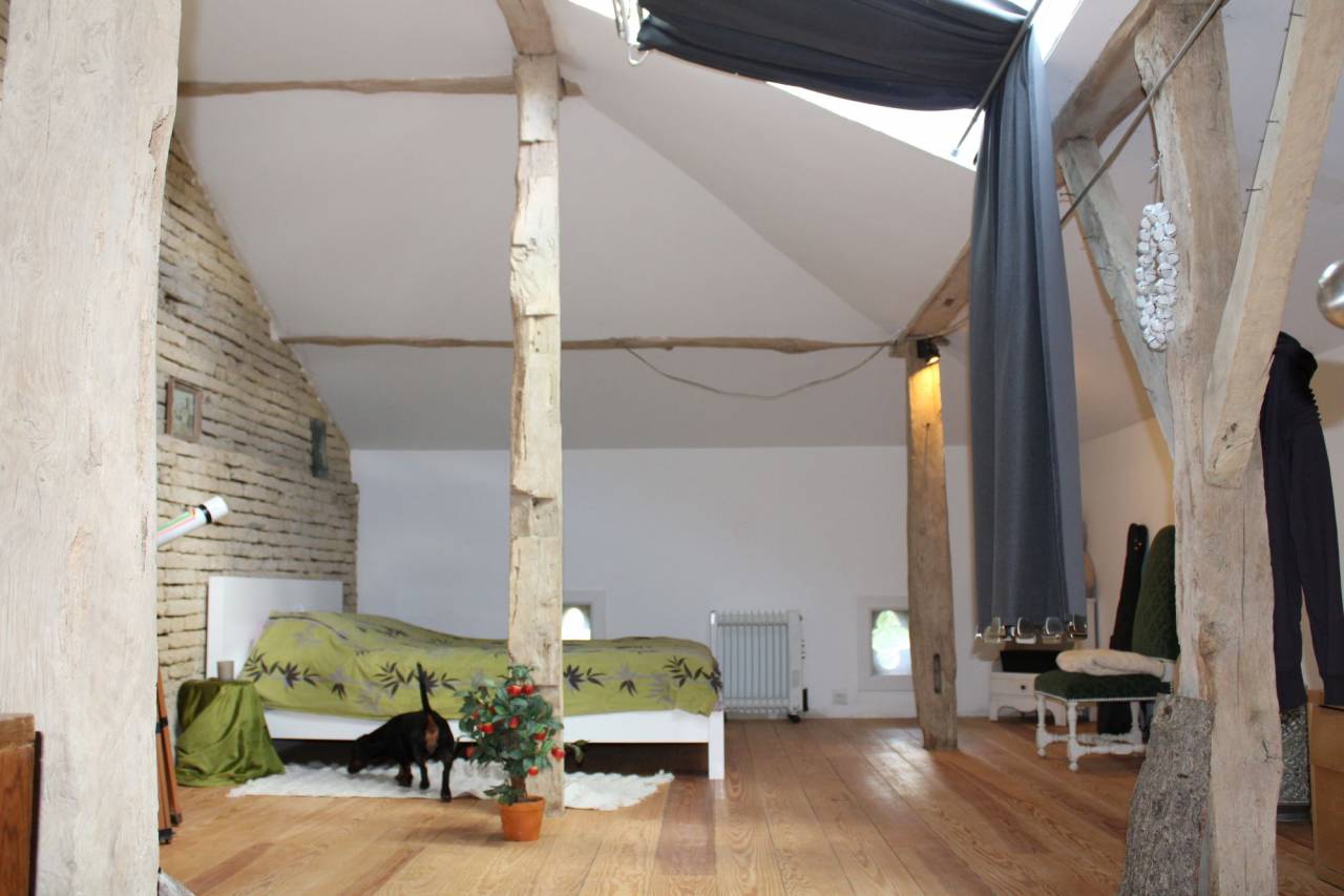 MAISON DE CAMPAGNE SUR 5 HECTARES DANS LE GERS