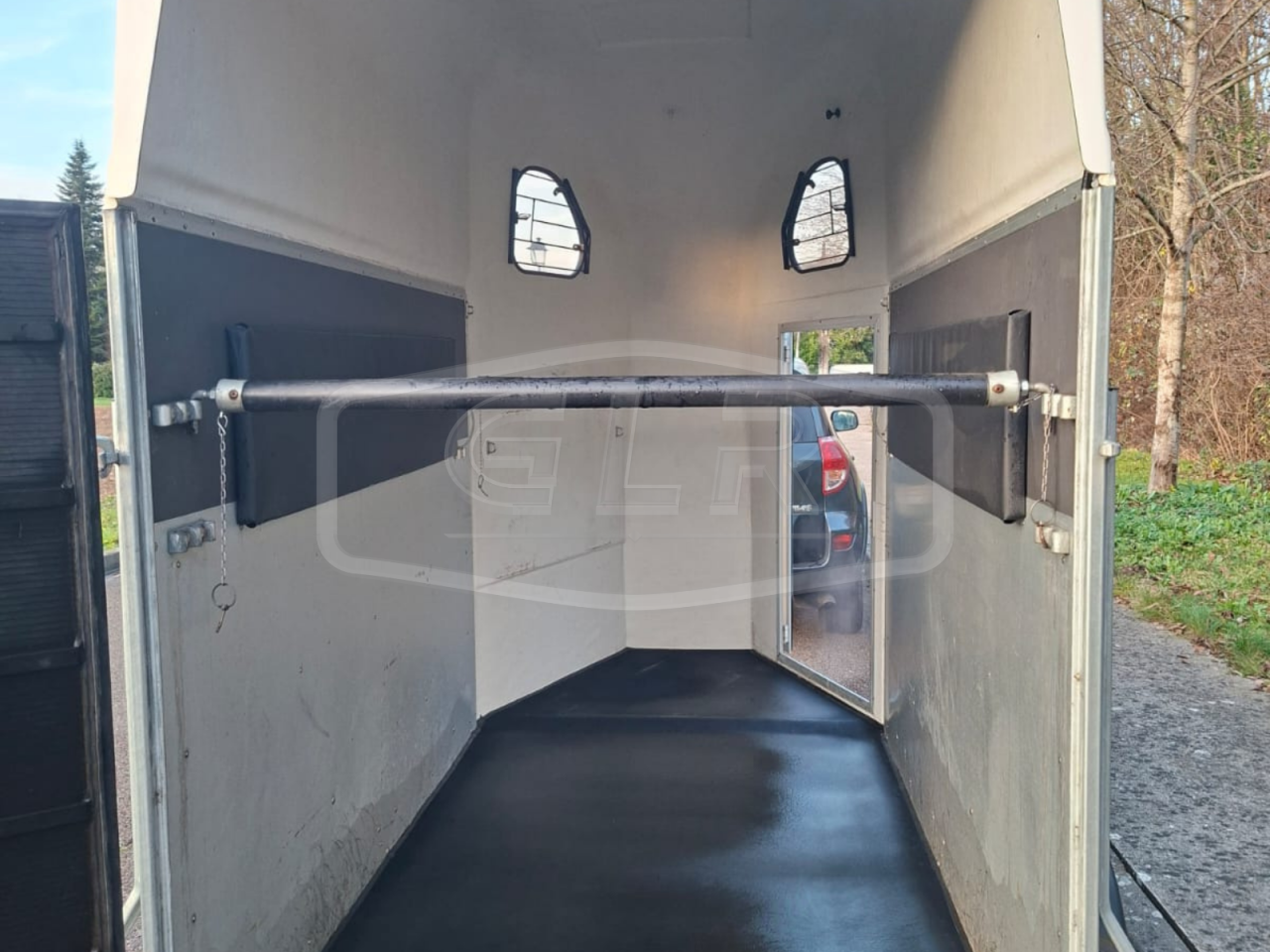 VAN OCCASION &ndash; CHEVAL LIBERTE &ndash; GOLD ONE WHITE LINE &ndash;  1.5 PLACES - BLANC- 2019