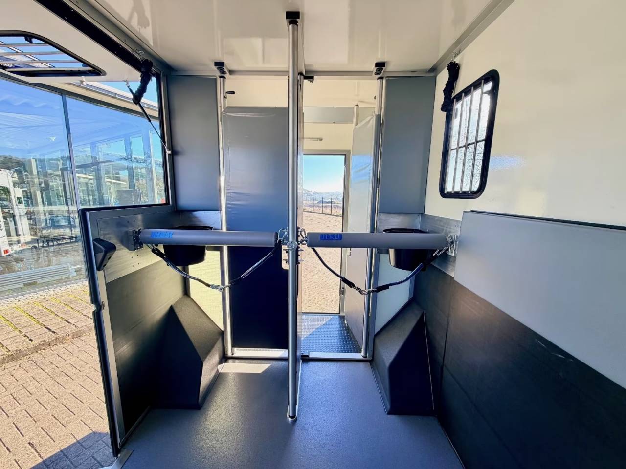 RENAULT MASTER Blue dCi 170 MSG STALLION LIGHT BOITE AUTOMATIQUE