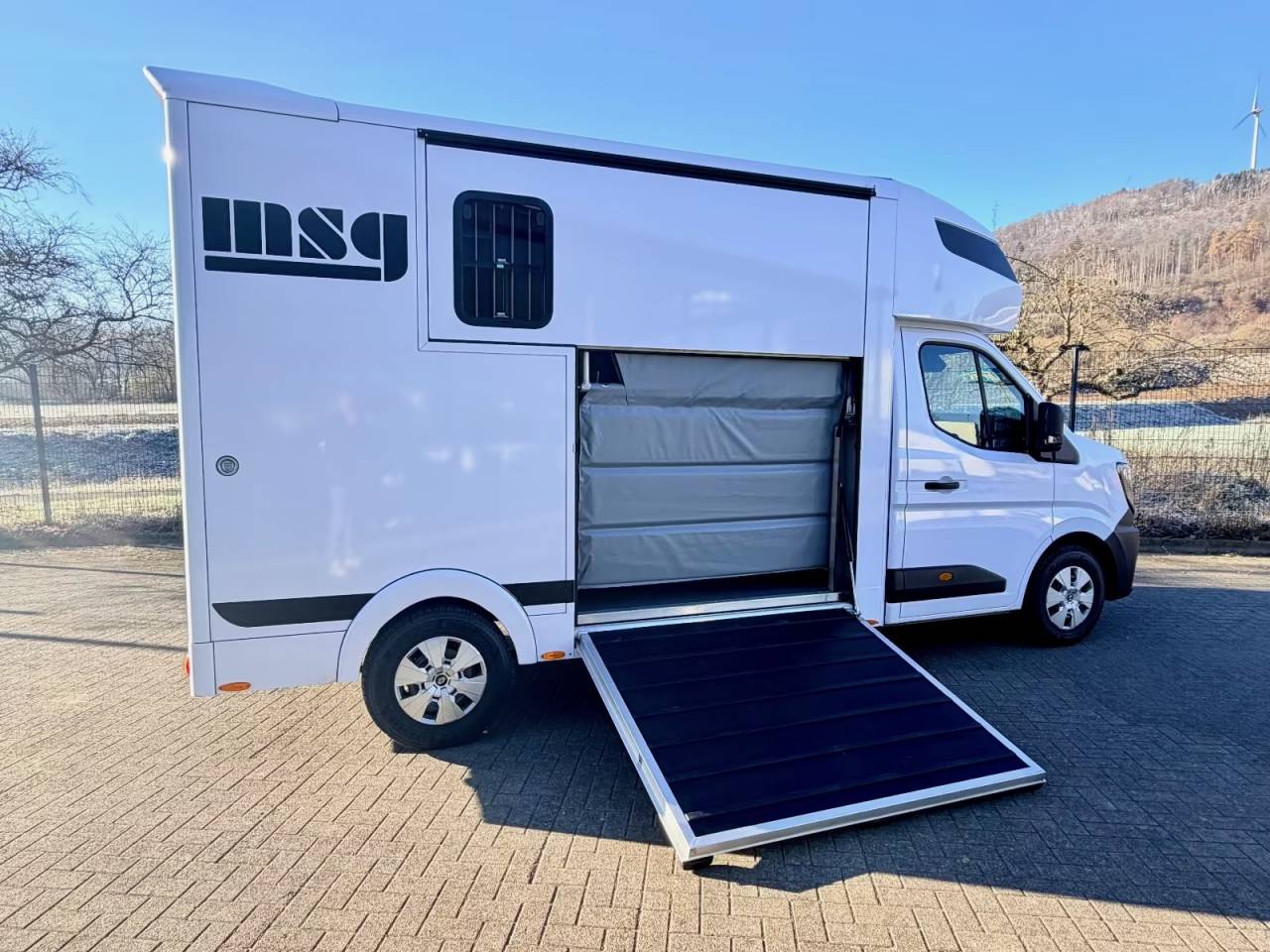 RENAULT MASTER Blue dCi 170 MSG STALLION LIGHT BOITE AUTOMATIQUE