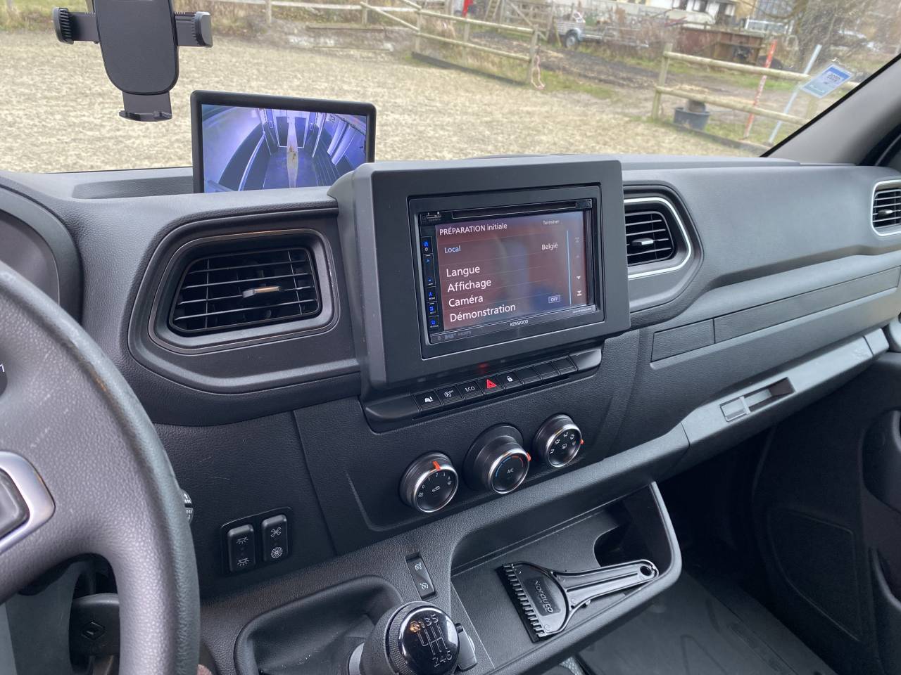 Camionnette chevaux stx stalle 