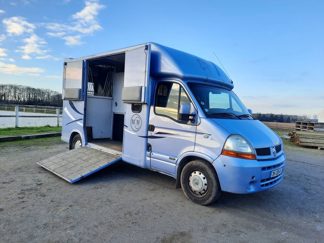 Master MTM - 2 chx  5 pl - 3l -2006 - 136 000 km - TBEG