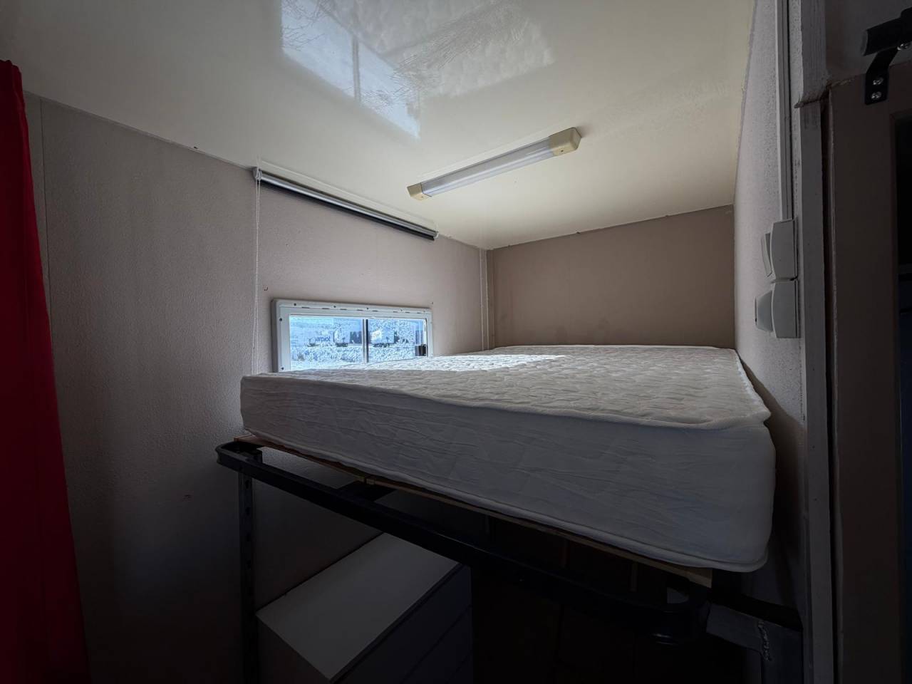 SEMI-REMORQUE 10P-APPARTEMENT 6P- DAF XF 480