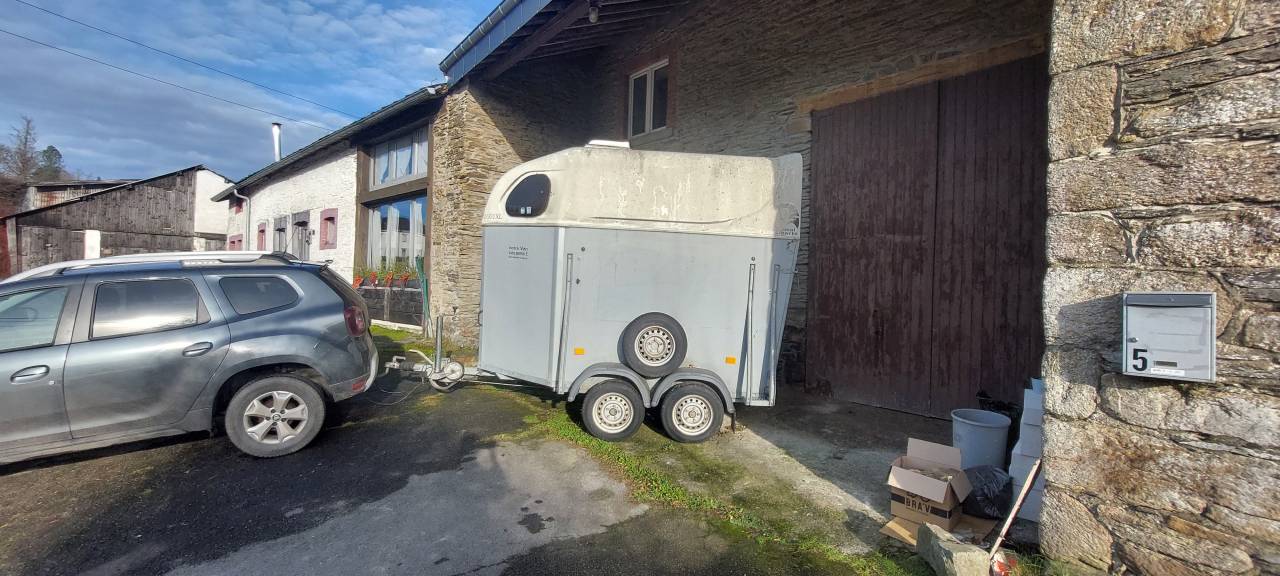 Van Cheval Libert&eacute; 1 cheval et demi &agrave; vendre 