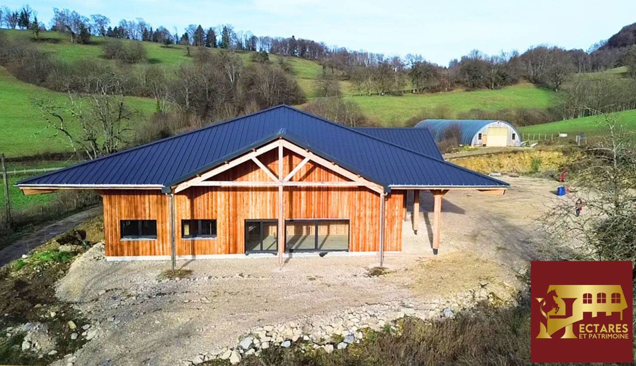 26 hectares aux portes de Suisse