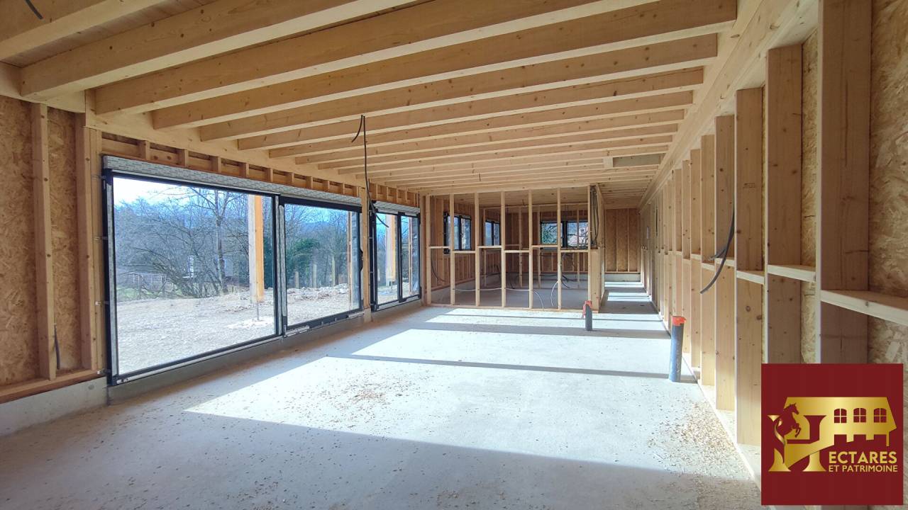 26 hectares aux portes de Suisse