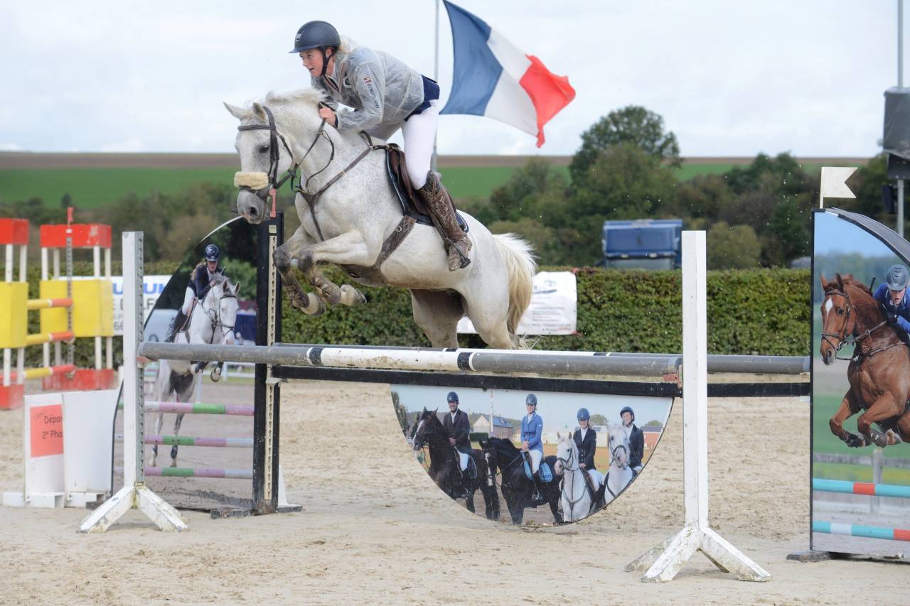 ? &Agrave; VENDRE &ndash; Border Line de Buissy