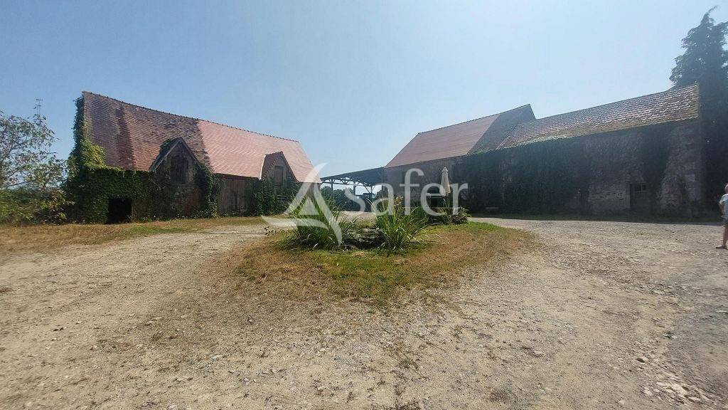 Propri&eacute;t&eacute; d'environ 12,20 ha tr&egrave;s bien structur&eacute;e