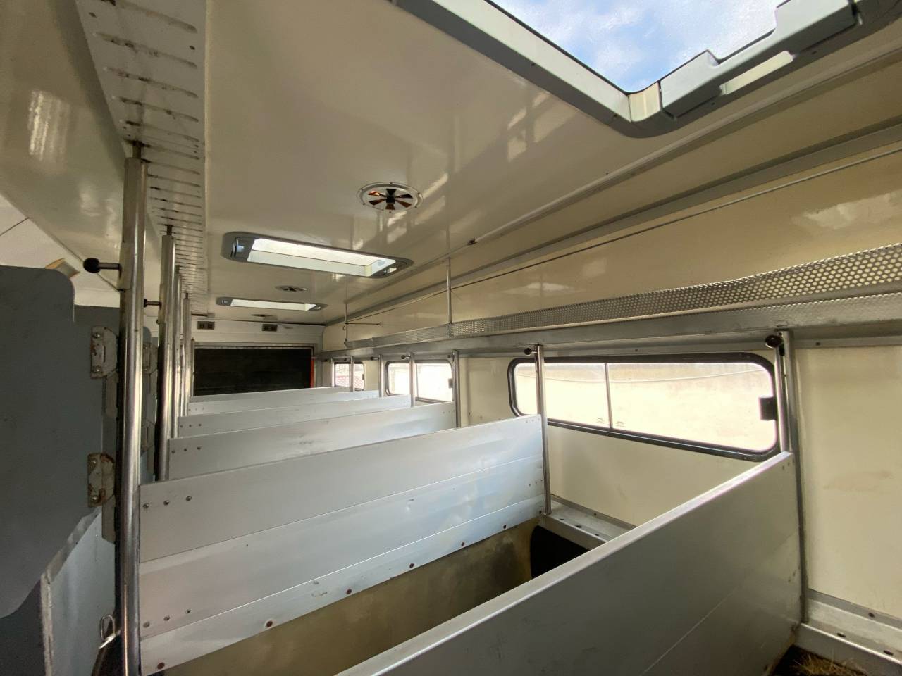 A vendre Camion Iveco Cursor 