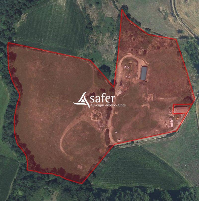 PROPRIETE AGRIOCLE A RENOVER - ST GENIS L'ARGENTIERE