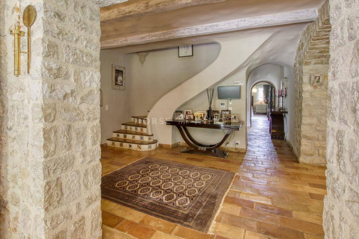 Riviera - Haras d'exception &agrave; 15 min de Nice