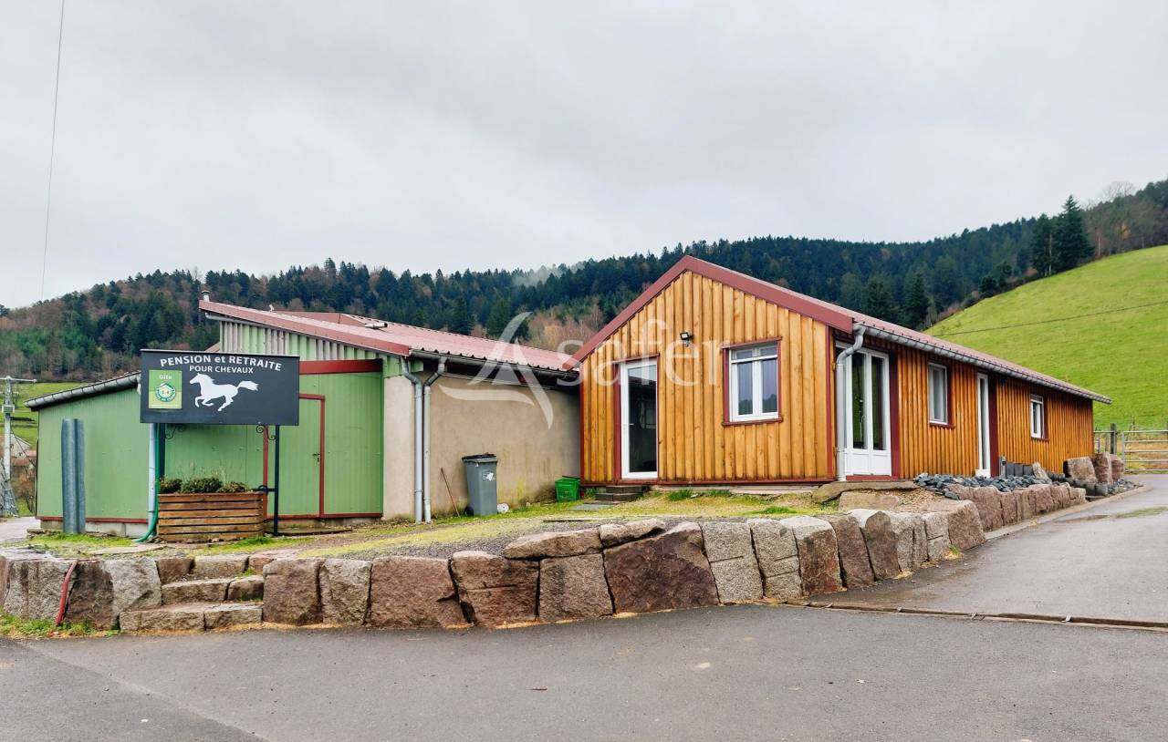 Domaine &eacute;questre d'exception  35 hectares  Massif des V