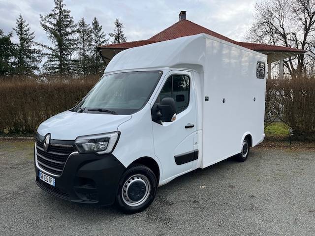  Renault Master 2021 caisse neuve 