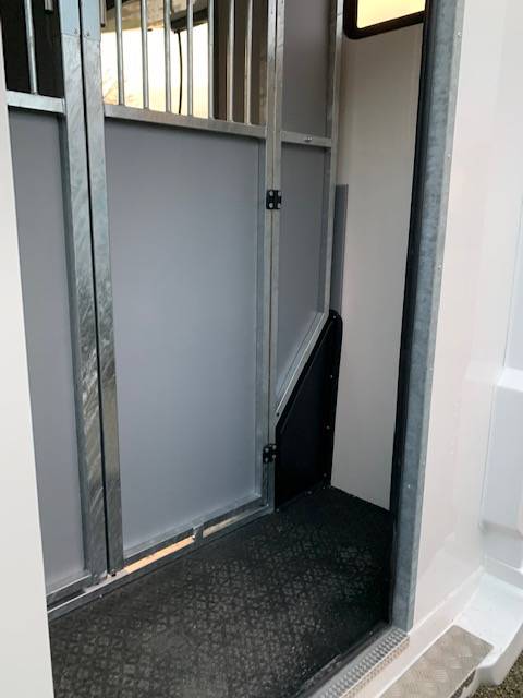  Renault Master 2021 caisse neuve 