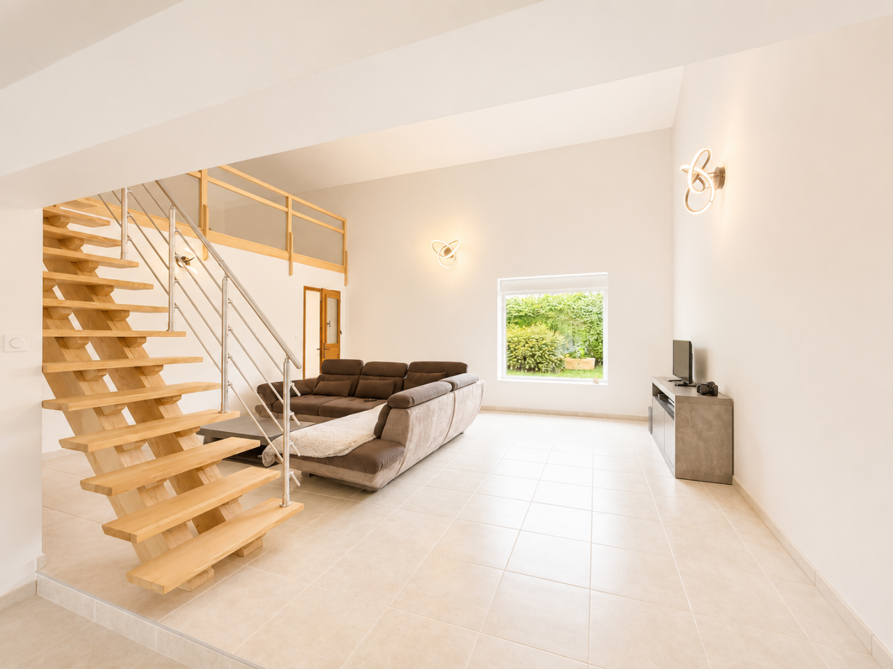 &Agrave; 30 minutes de Bergerac &ndash; 3 logements sur 4 hect