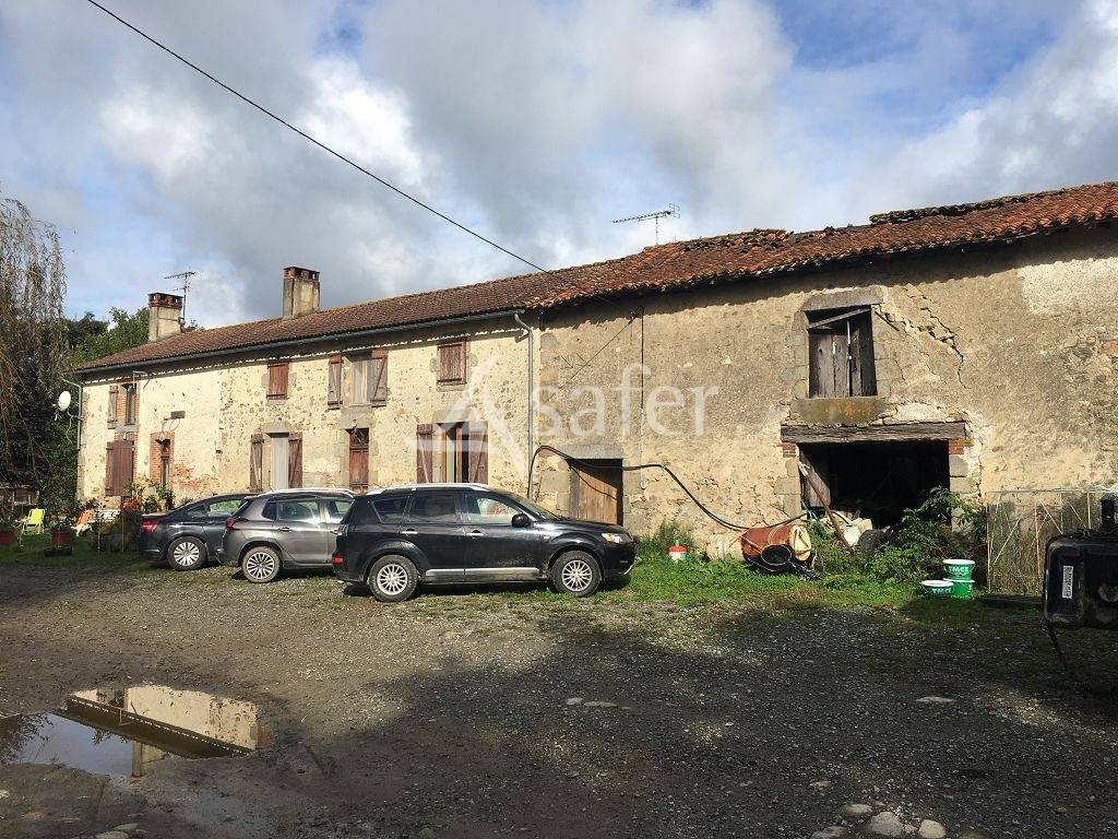 Propri&eacute;t&eacute; agricole bien group&eacute;e sur environ 43 ha