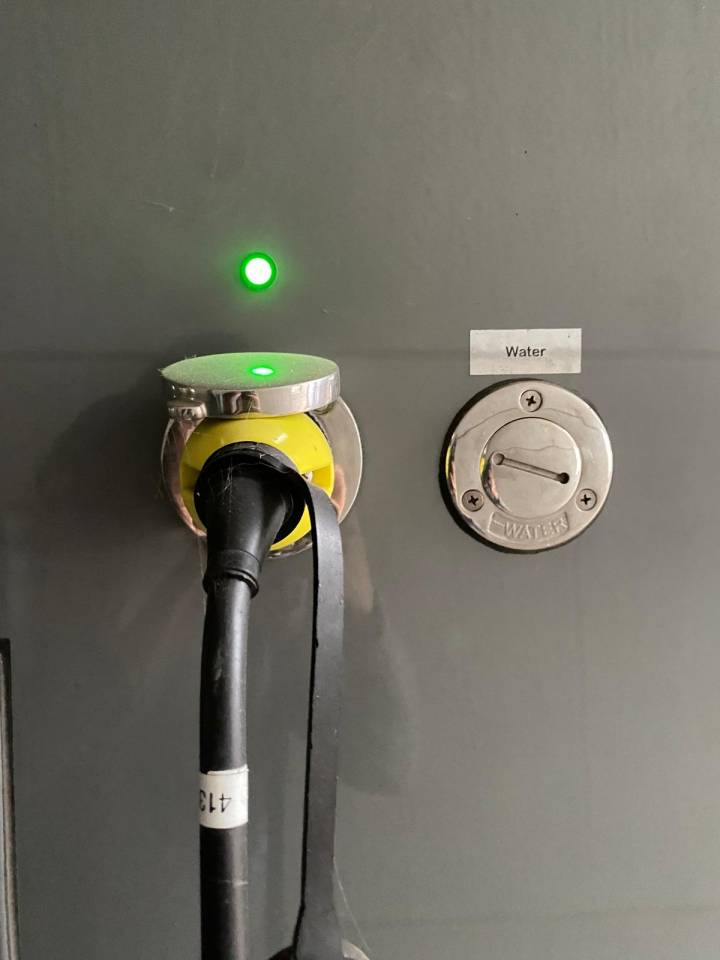 Camion PL Chevaux Volvo fm 2012 Occasion