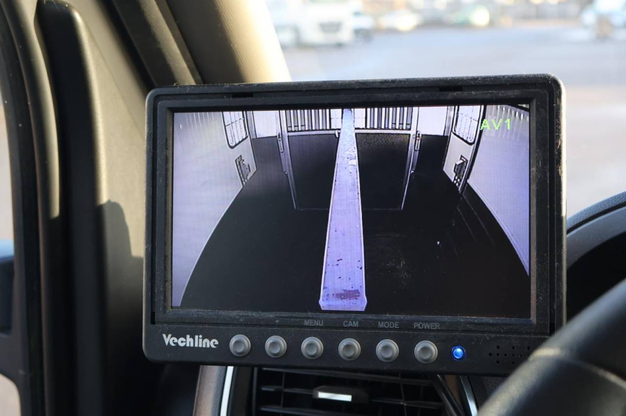 VL RENAULT MASTER 165CH CAVALCAR 3P STALLE 