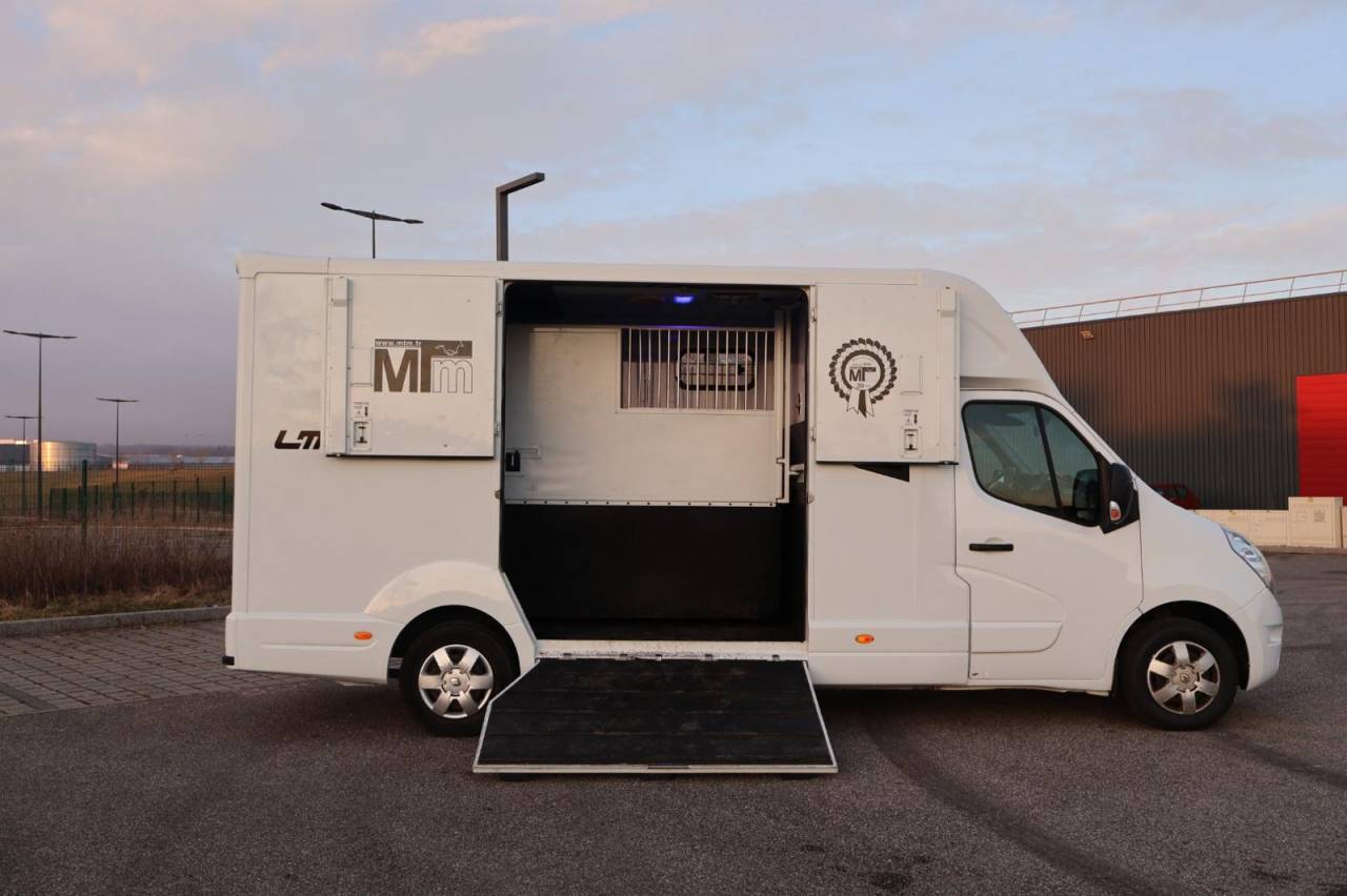 VL MTM FILOVAN MASTER STALLE 165CH 5 PLACES 