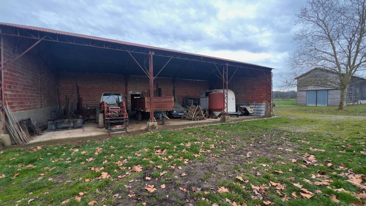 Tarn-et-Garonne Propri&eacute;t&eacute; &eacute;questre de 3,2 hectares (82)