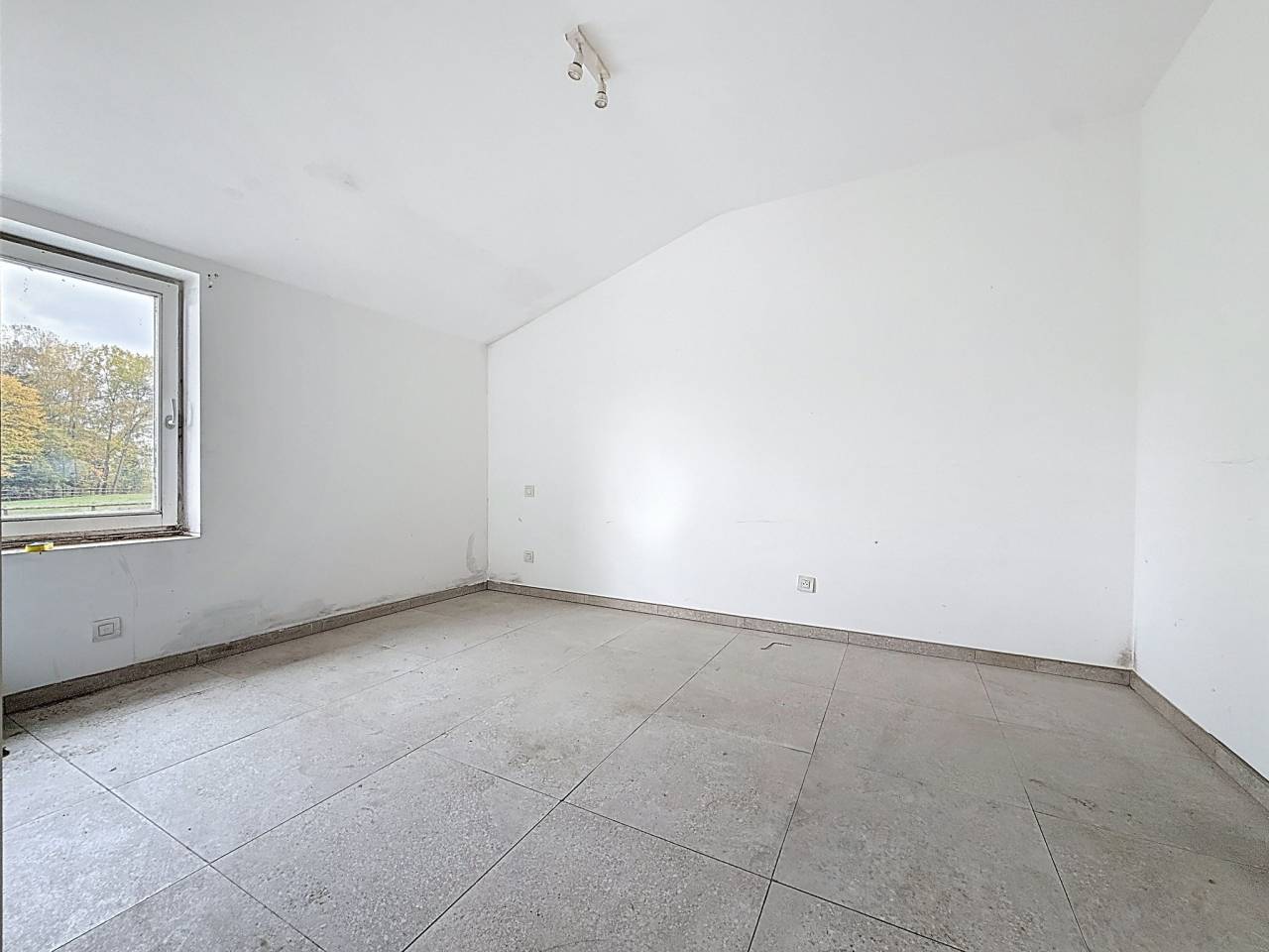 Propri&eacute;t&eacute; &eacute;questre sur 4,7 ha &agrave; Rebecq