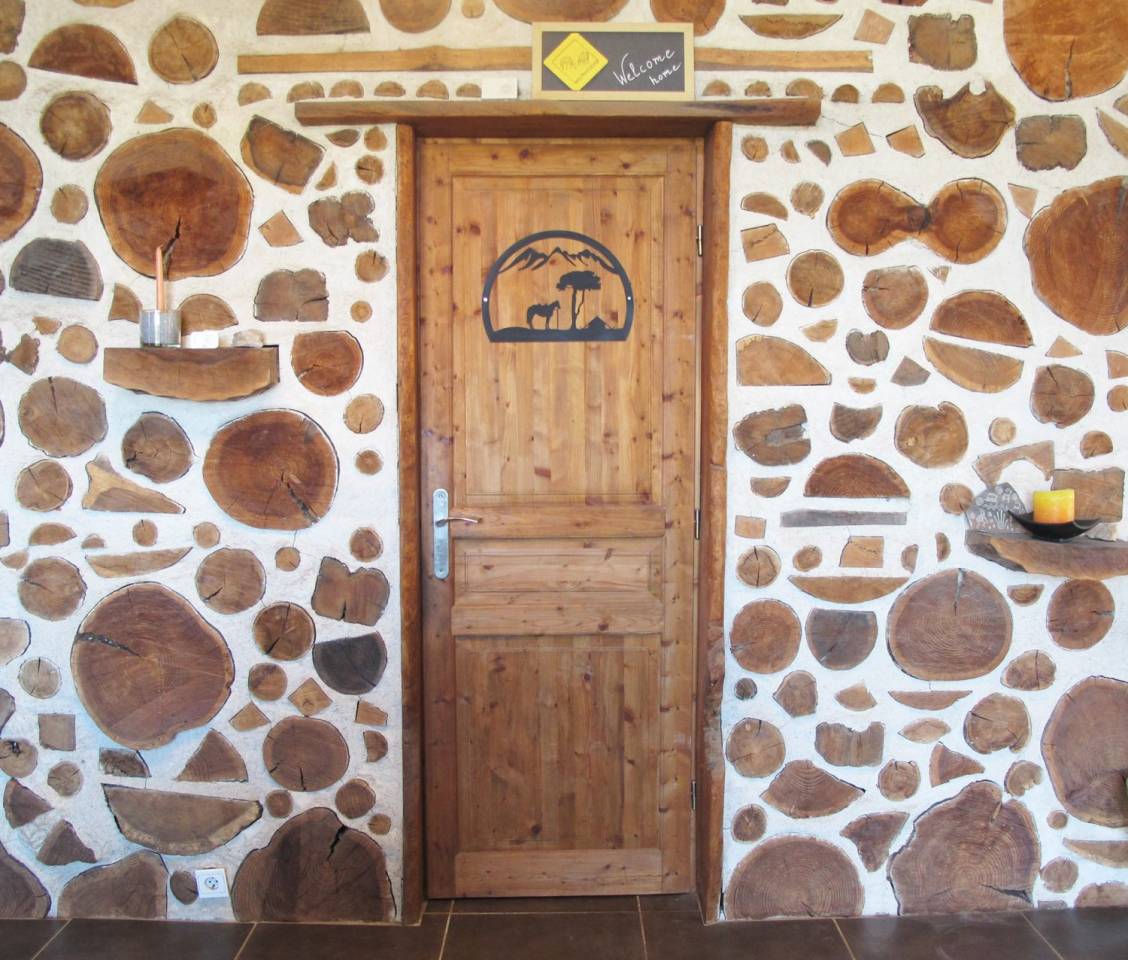 Domaine Equestre centr&eacute; sur le Bien Etre &eacute;quin et l'Agro&eacute;co