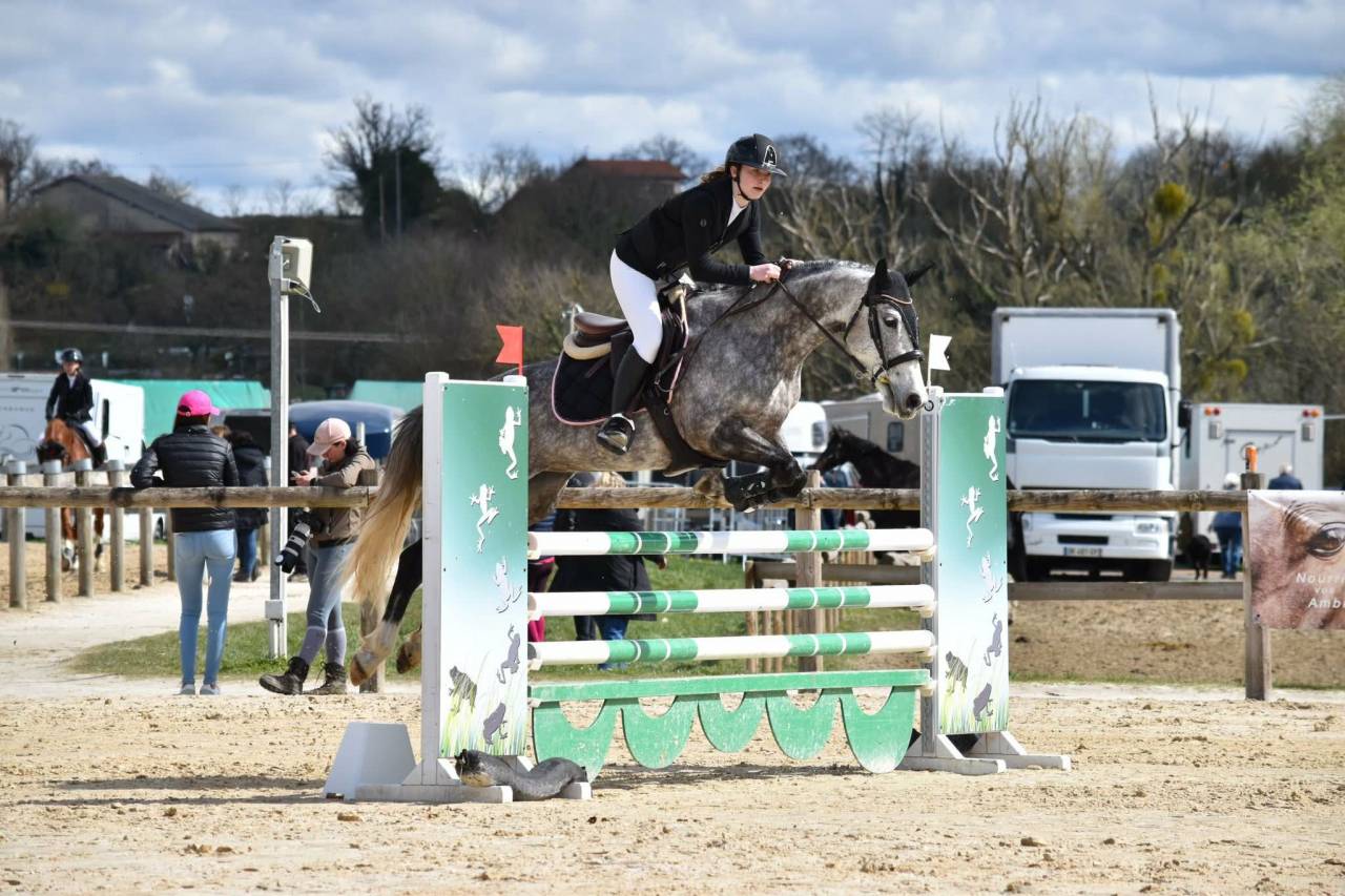 GEMME D'HURL'VENT - 10 ans - Hors taille
