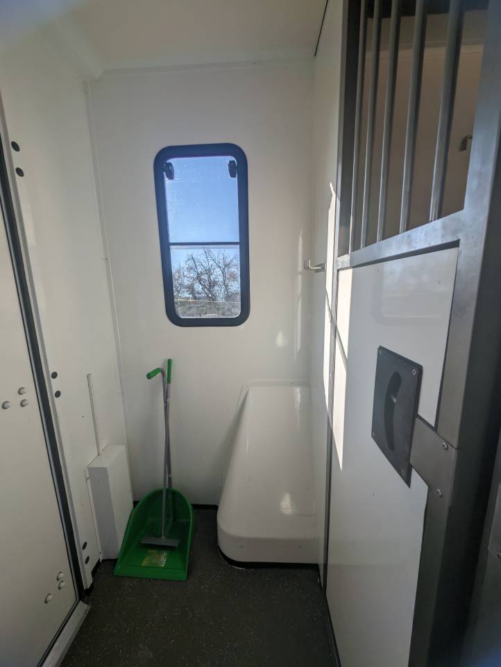 Ameline Haras 3 places Renault Master