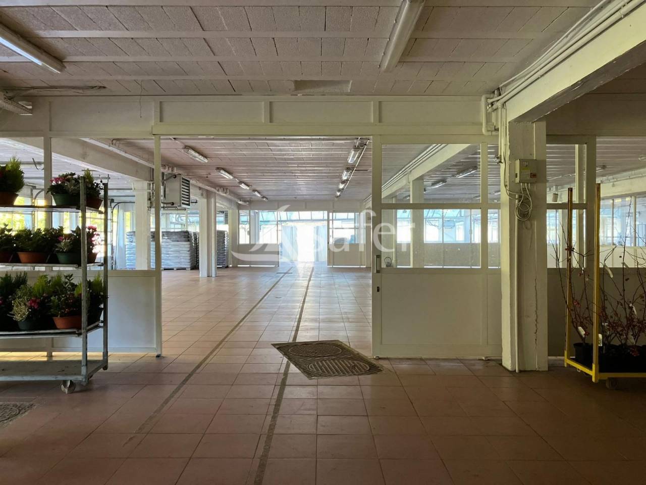 B&acirc;tis et habitations - Ideal agritourisme, pension de chevaux..