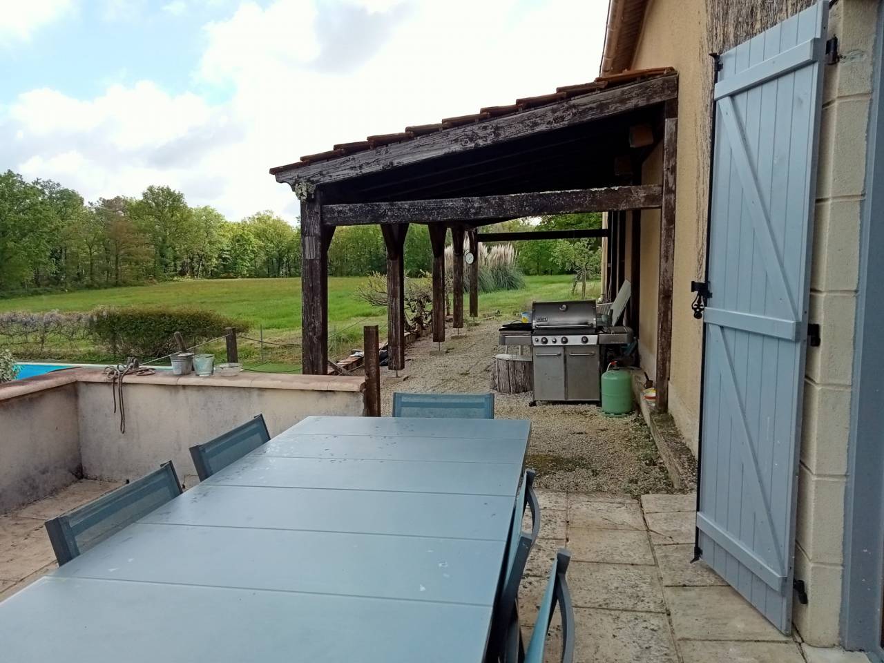 propri&eacute;t&eacute; seul tenant 29HA Id&eacute;alepour &eacute;levage chevaux ,