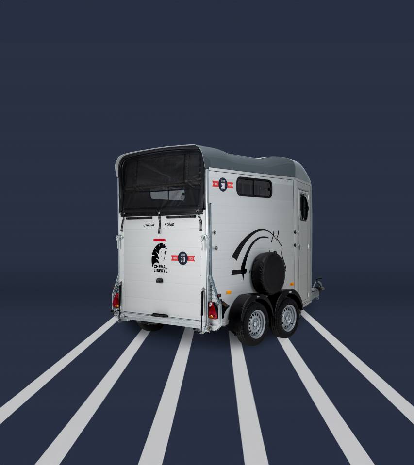 Van Touring country  Cheval Libert&eacute;