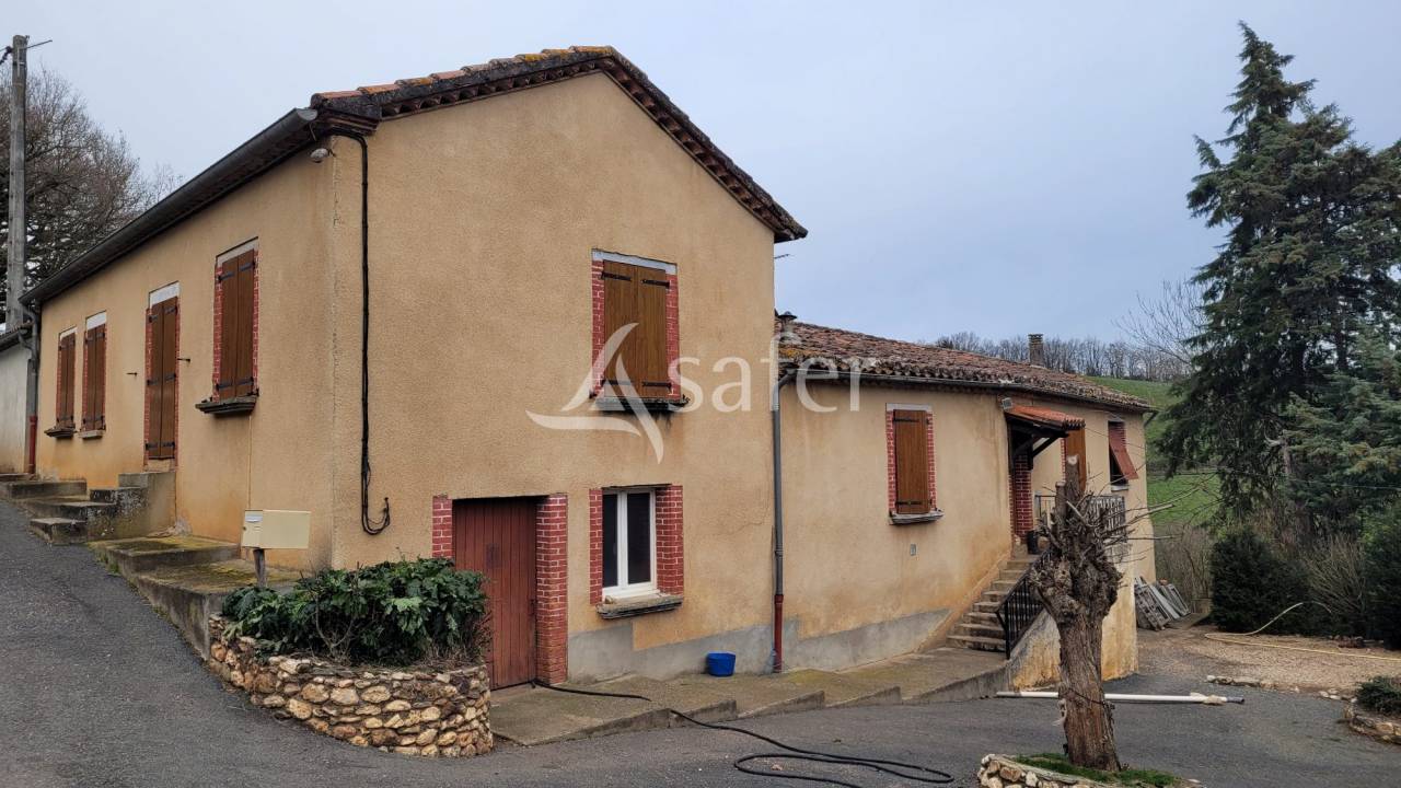 Exploitation agricole id&eacute;al &eacute;levage 102 ha