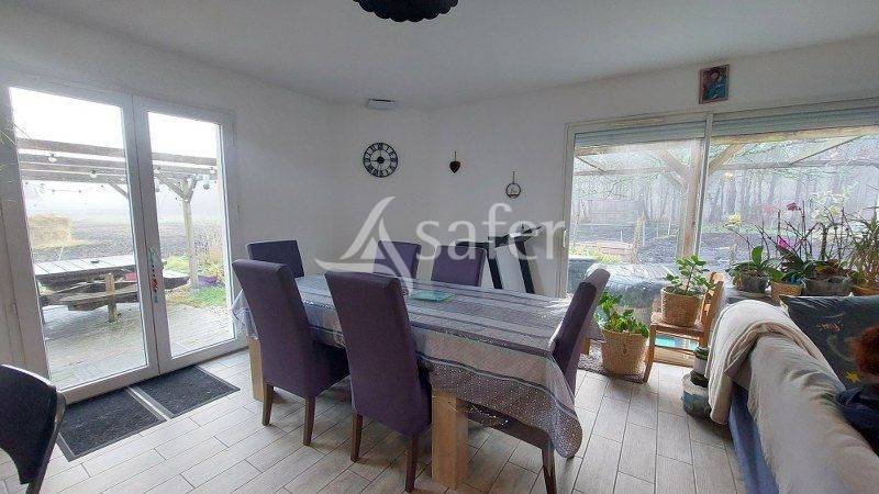 Projet EQUIN: maison r&eacute;cente + infrastructures sur 2 hectares