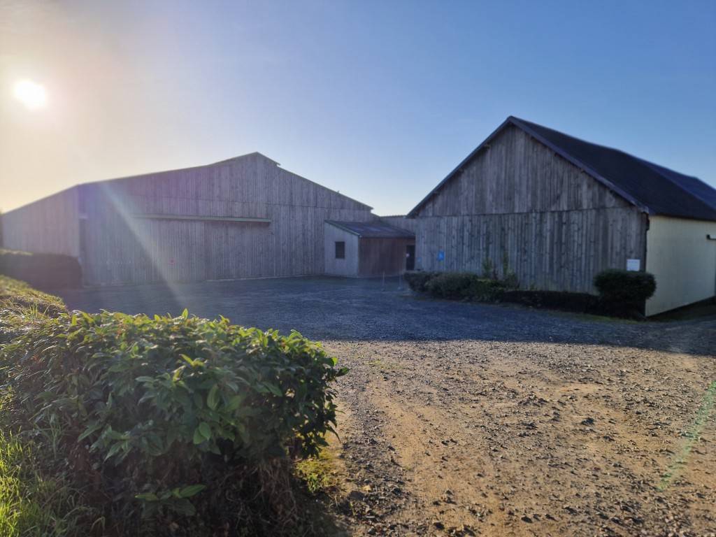 Exploitation Equestre &ndash; 50ha avec man&egrave;ge 