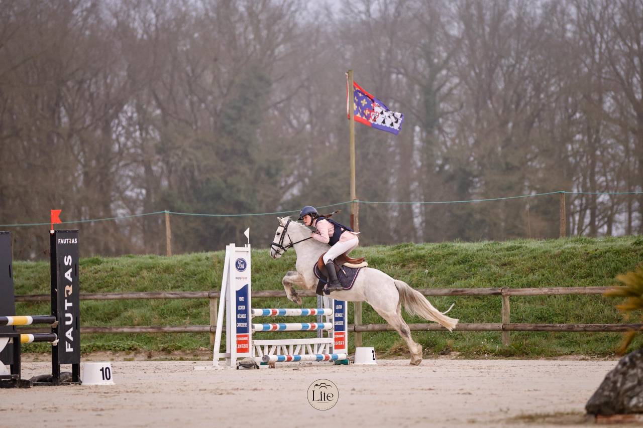 Love You of C&eacute; &ndash; Poney C d&rsquo;Avenir pour Jeune Cavalier A