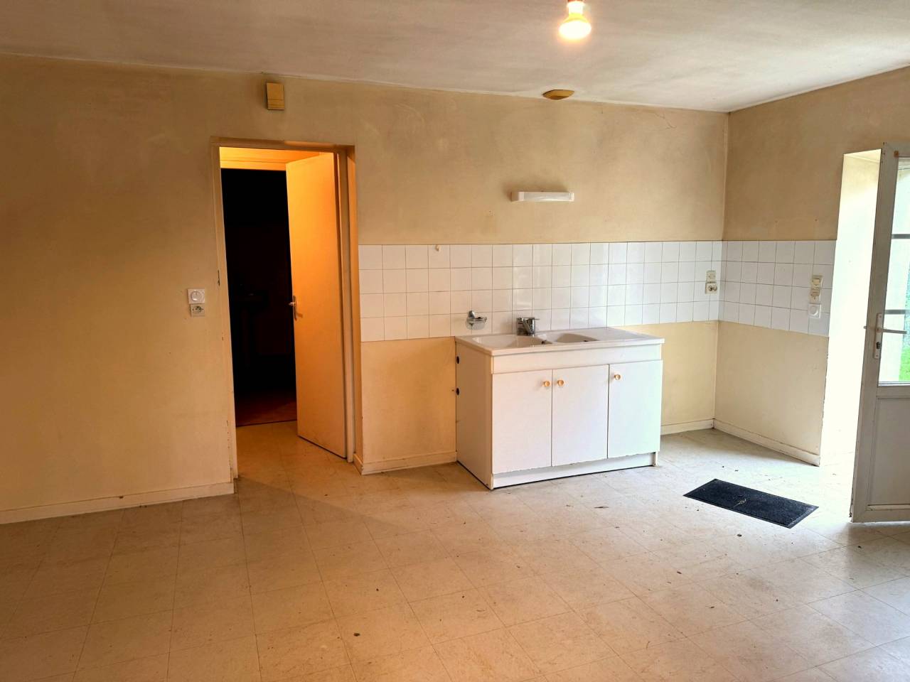 A 7 min de Montguyon, Sur 10 hect ancien moulin &agrave; eau