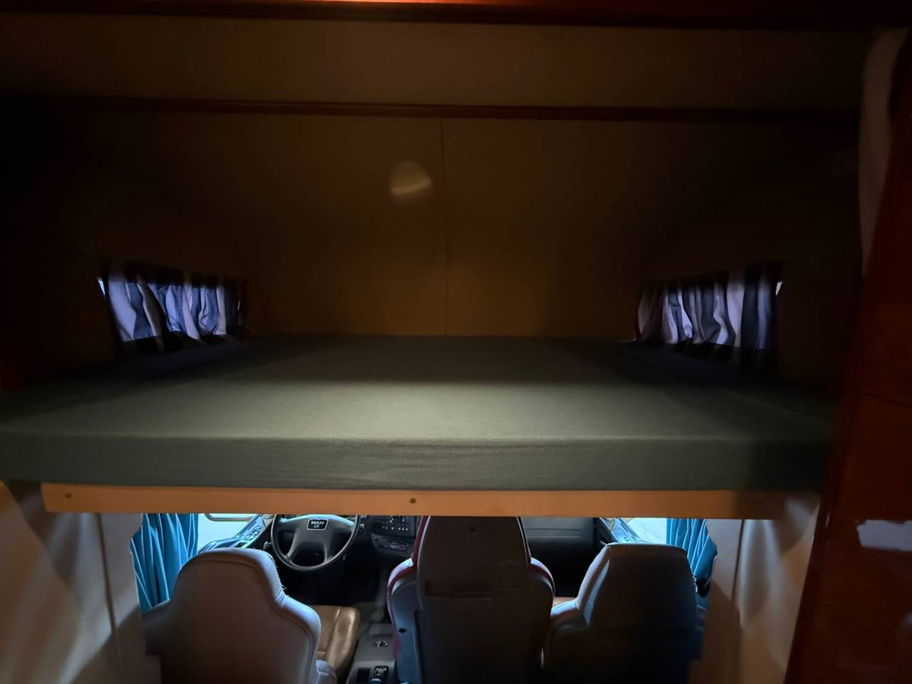 man12.240/bte auto/194000km/4ch/99000euros