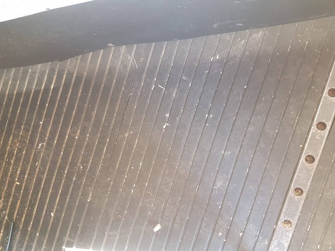 Camion CHEVAUX (3places)