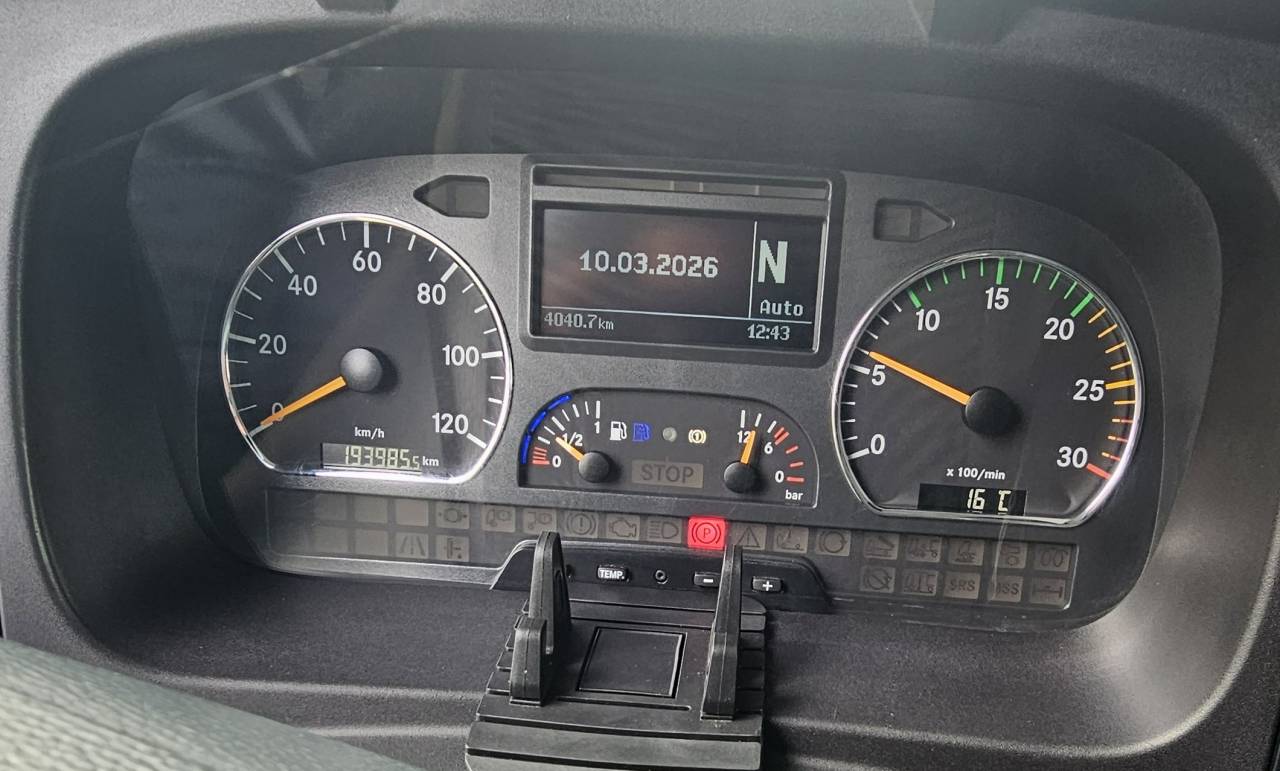 Camion Chevaux &ndash; Mercedes Atego 8T6 - 4 chevaux