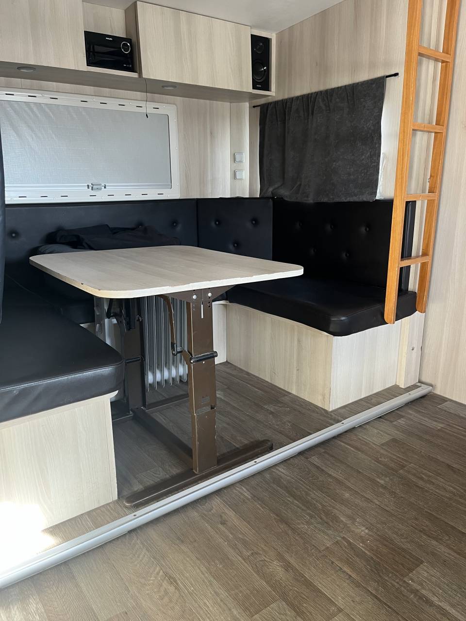 PL 8 places chevaux 6 couchages Renault 430 de 2012 