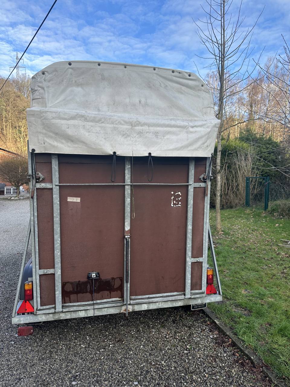 Van 2 chevaux &agrave; vendre 