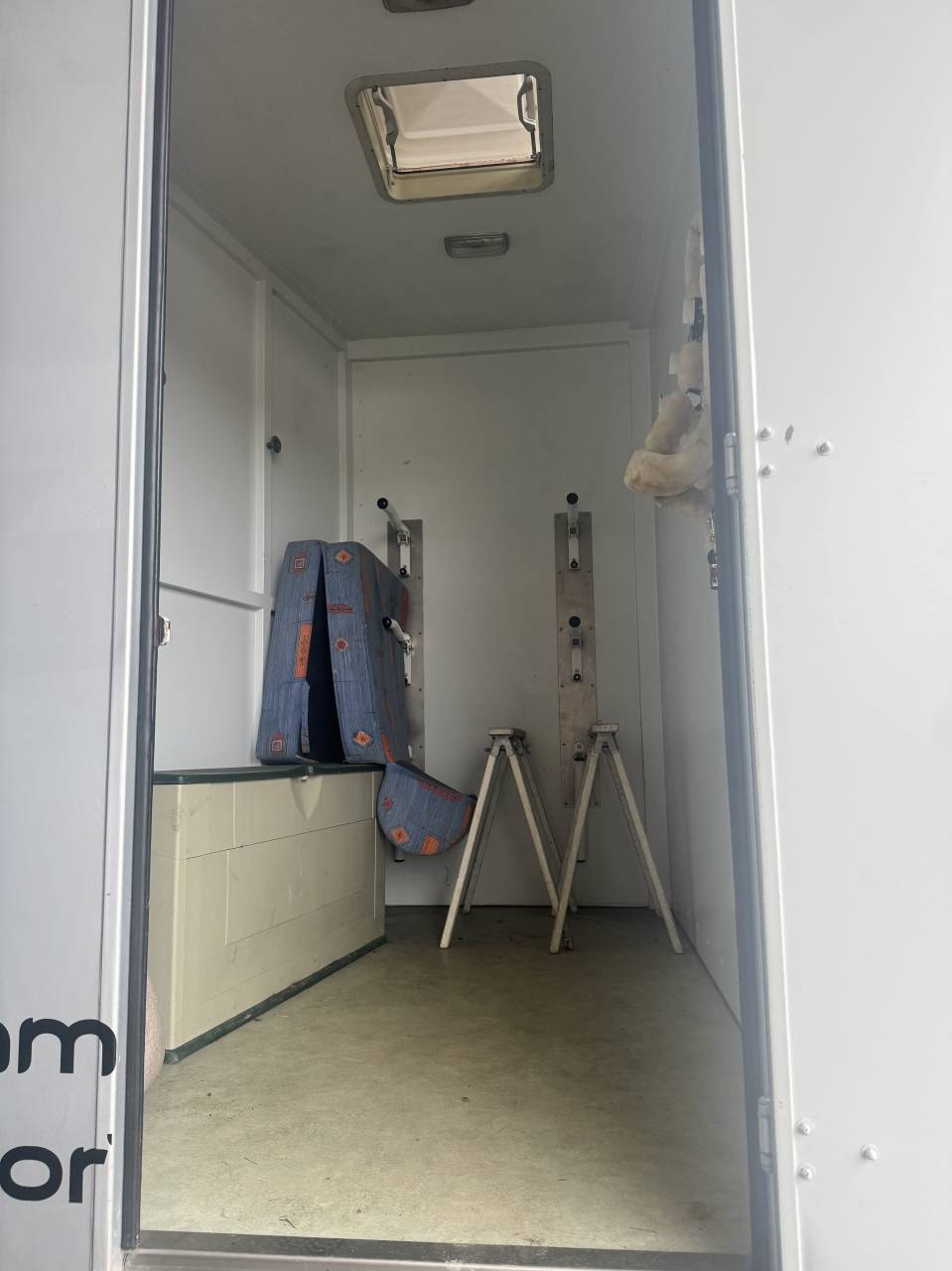  Camion Chevaux Renault / Theault &ndash; 16T &ndash; 6 places &ndash; Tr