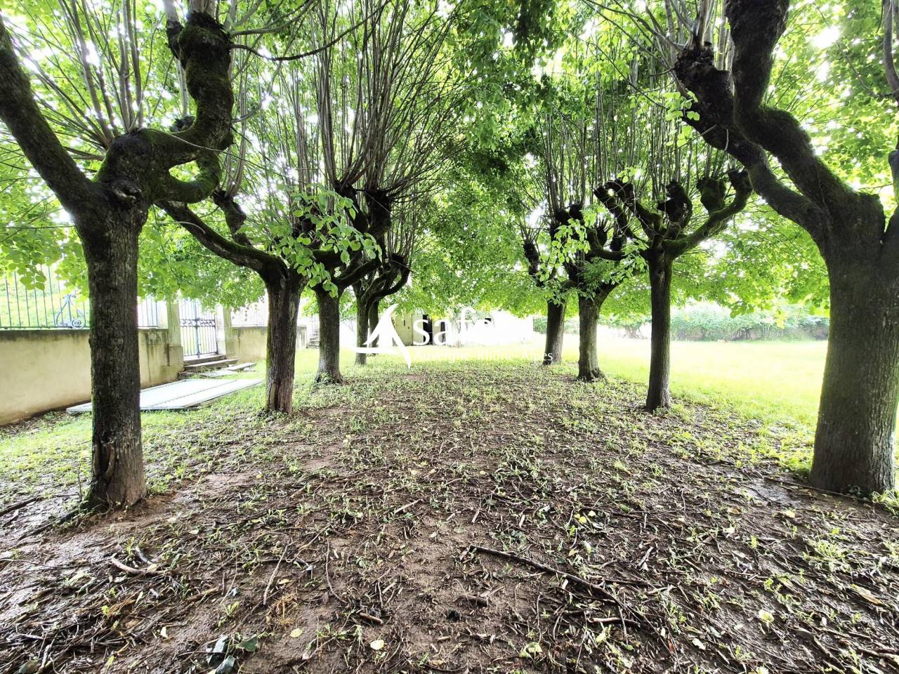 MAISON BOURGEOISE - SECTEUR BEAUJOLAIS