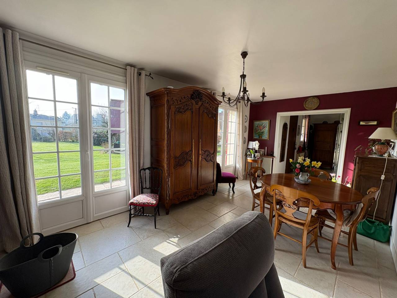 Propri&eacute;t&eacute; &eacute;questre priv&eacute;e proche Le Neubourg - carri&egrave;re