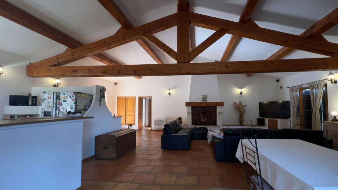 Propri&eacute;t&eacute; de caract&egrave;re pr&egrave;s du Golfe de St-Tropez (83)