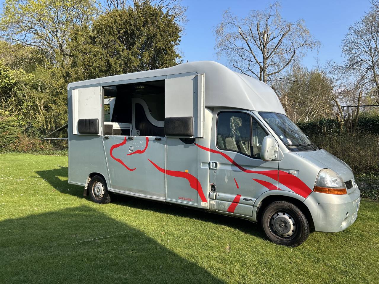 Camion Renault Master II carrosserie THEAULT 2006