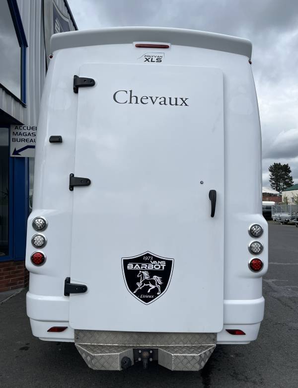 camion 2 chevaux BARBOT