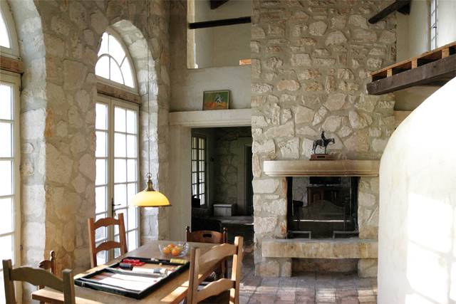 Propri&eacute;t&eacute; &eacute;questre d&rsquo;exception 13Ha 13990 Fontvieille