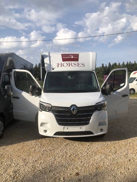 master 2025 am&eacute;nag&eacute; living 58000ht