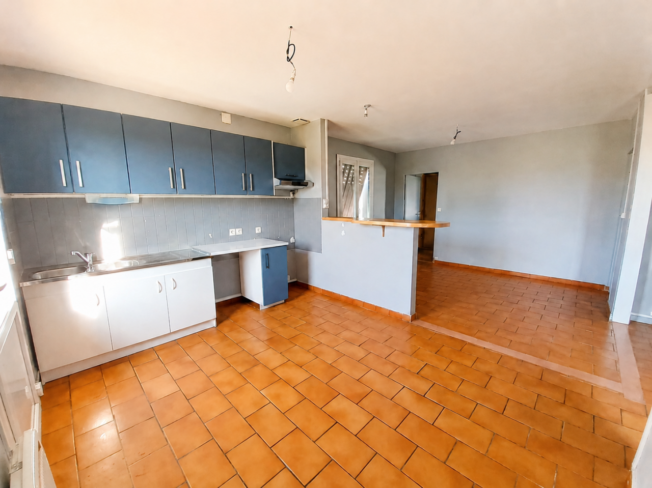 &Agrave; 20 min de St-&Eacute;milion et 10 min de Branne, 2 logements